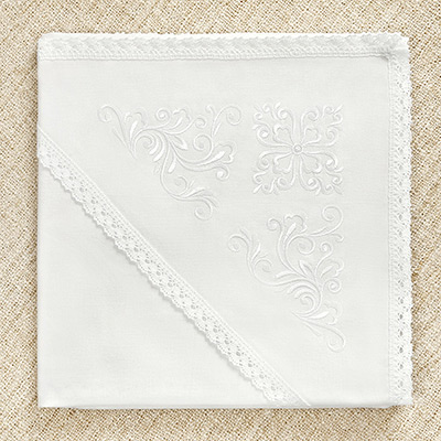 Крестильная пеленка с белой вышивкой - миниатюра фотографии товара в каталоге ЛиноБамбино
