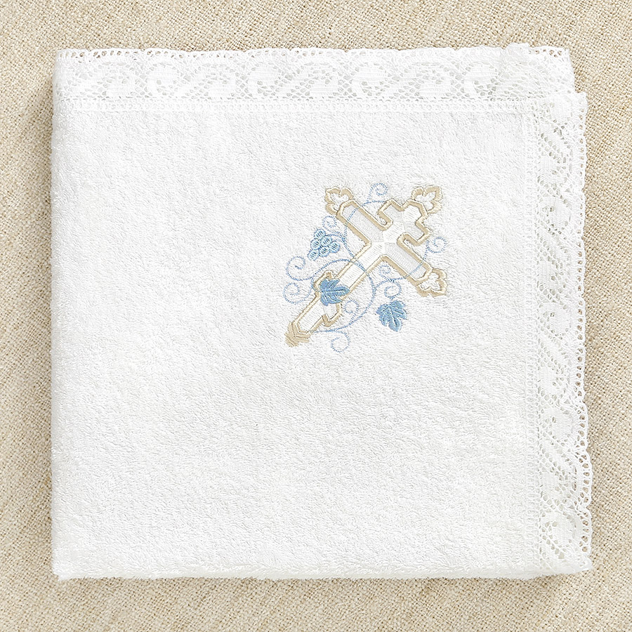 Махровое кружевное полотенце для крещения "Обвитый крестик" фото 2