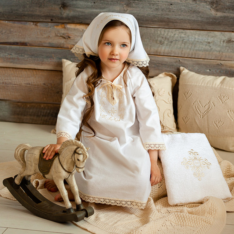 Крестильный набор для девочки "Ульяна" с полотенцем фото 2