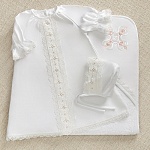 Крестильный комплект "Бусинка" для девочки с полотенцем