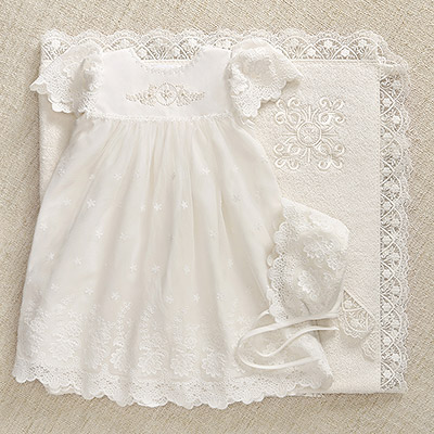 Крестильный набор  "Анастасия" с кружевным полотенцем - миниатюра фотографии товара в каталоге ЛиноБамбино