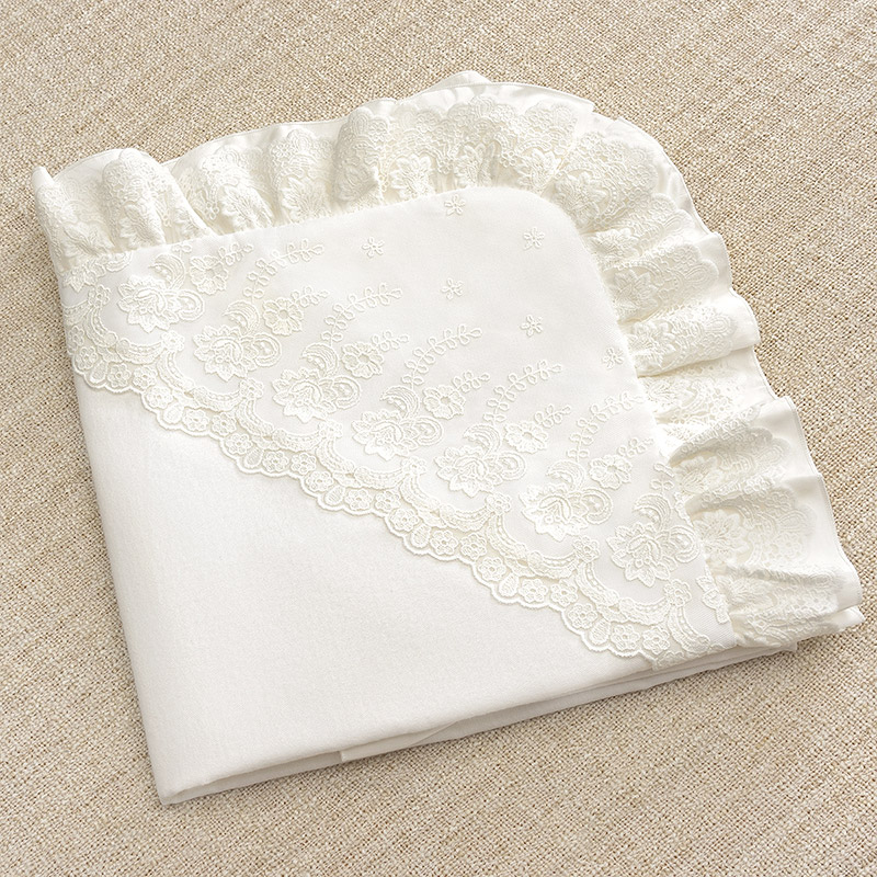 Крыжма с уголком для крещения девочки "Анастасия" фото 1