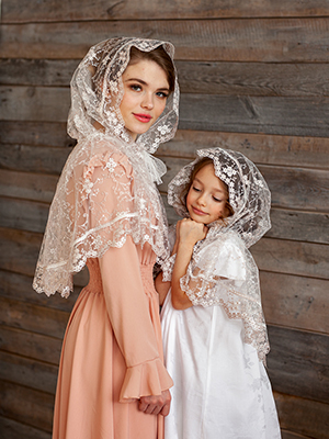 Фото товара "Накидка для церкви "Серебряный дождь"" из магазина ЛиноБамбино