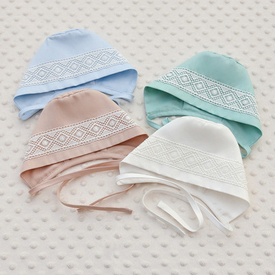 Фото товара "Чепчик на выписку "Конфетти"" из магазина ЛиноБамбино