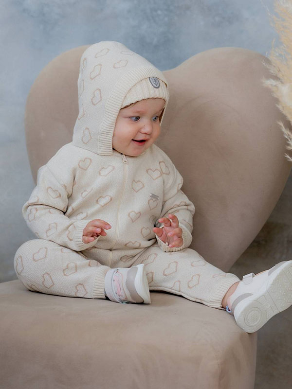 Комбинезон " Сердечки" с капюшоном  фото 2