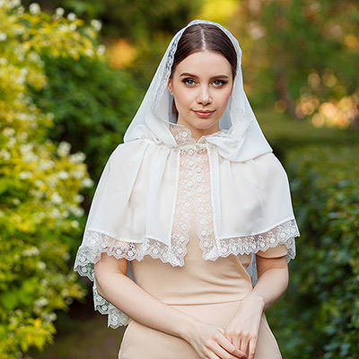 Фото товара "Накидка для храма "Валентина"" из магазина ЛиноБамбино