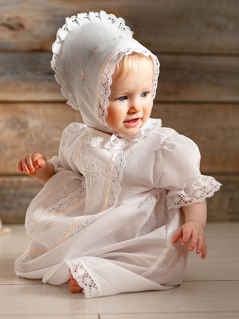 Чепчик с вышитыми бутонами "Серафима" фото 3