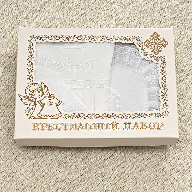 Крестильный комплект "Аленка" для девочки с пеленкой фото 2