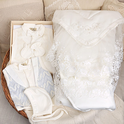 Комплект на выписку мальчика "Айвори" Флеоле - миниатюра фотографии товара в каталоге ЛиноБамбино