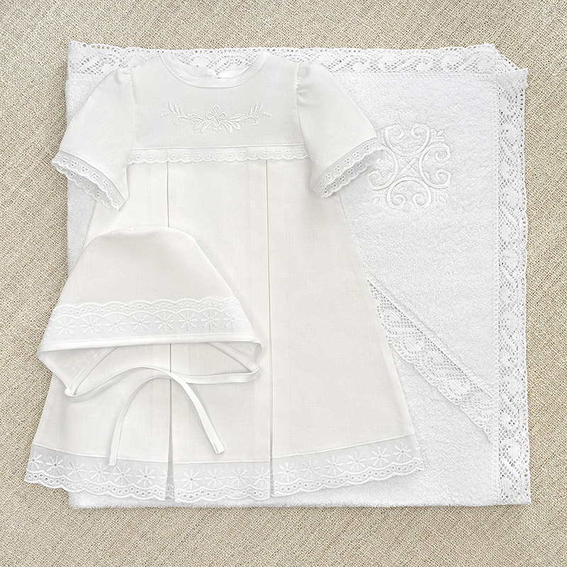 Крестильный набор для девочки "Аленка" с полотенцем фото 2