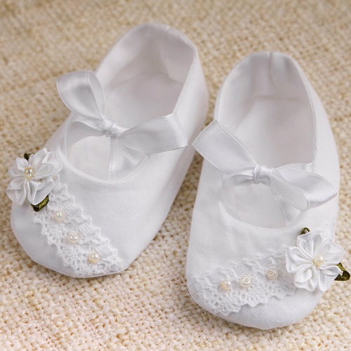 Туфельки для девочки с цветочком и бусинами - миниатюра фотографии товара в каталоге ЛиноБамбино