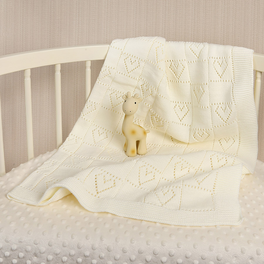 Детский плед "Сердечки" молочный фото 3