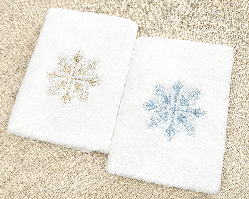 Махровое полотенце с вышитым крестом-звездицей фото 2