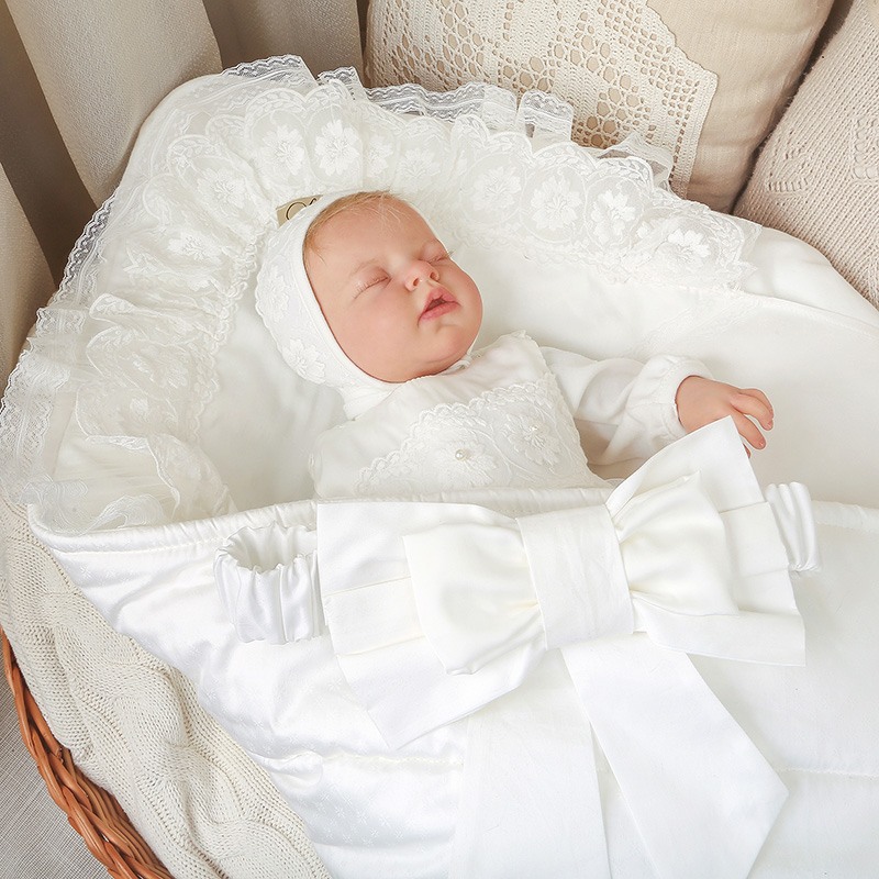 Комплект на выписку девочки "Услада" Флеоле фото 4