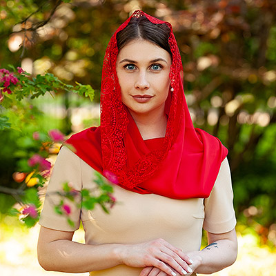 Фото товара "Красный снуд-хомут "Августина"" из магазина ЛиноБамбино