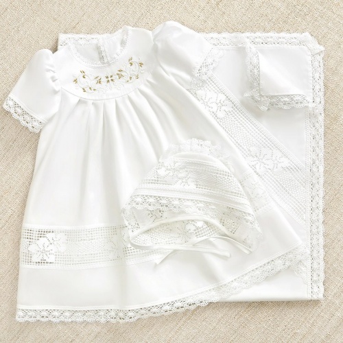 Крестильный комплект "Ксения" для девочки с пеленкой - миниатюра фотографии товара в каталоге ЛиноБамбино