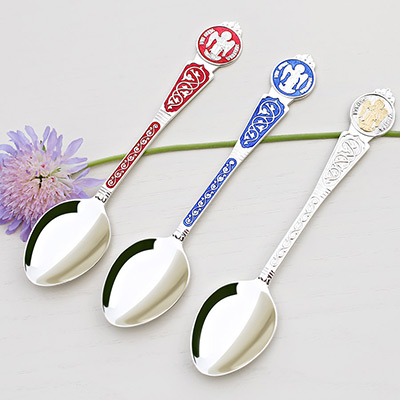 Фото товара "Подарочный набор "Икона и ложка для крестницы"" из магазина ЛиноБамбино