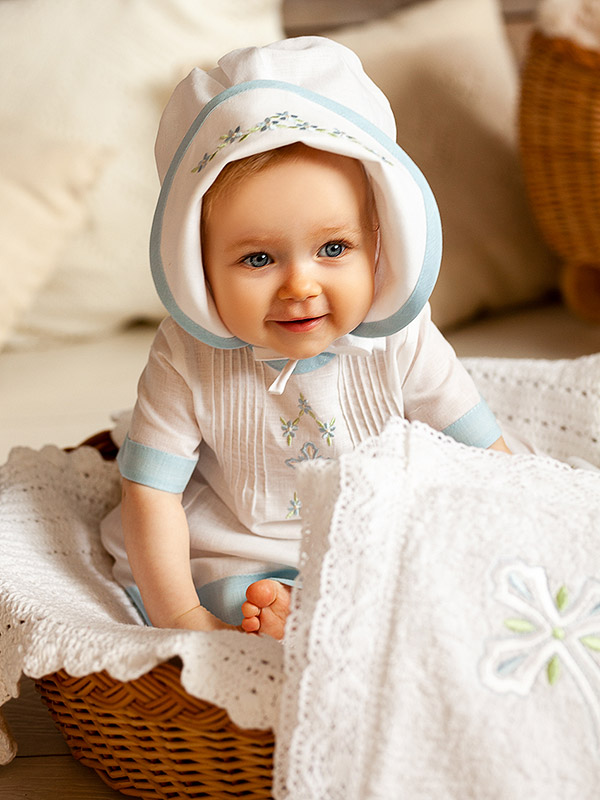 Чепчик-капор с вышивкой "Незабудка" фото 4