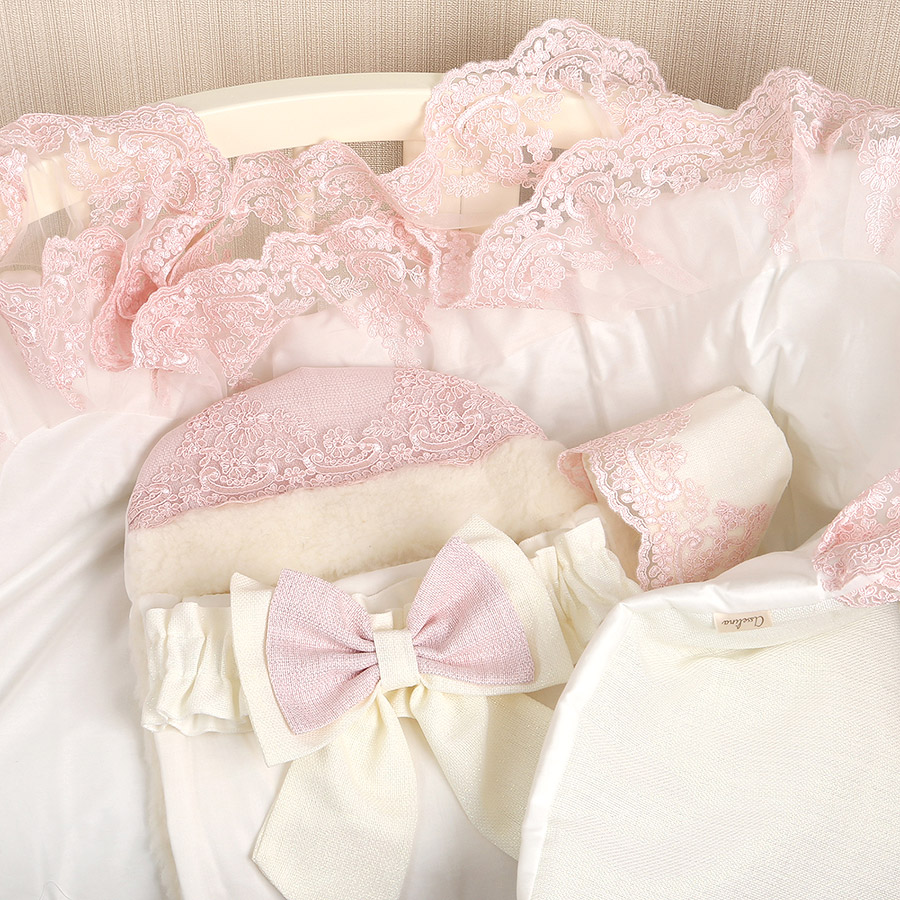 Комплект на выписку девочки "Люрекс" молочно-пудровый фото 8