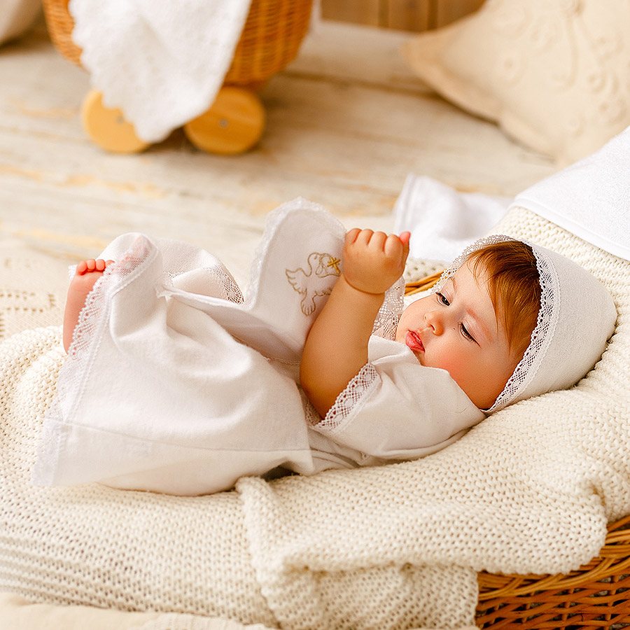 Крестильный набор "Кружевное перышко" с полотенцем фото 3