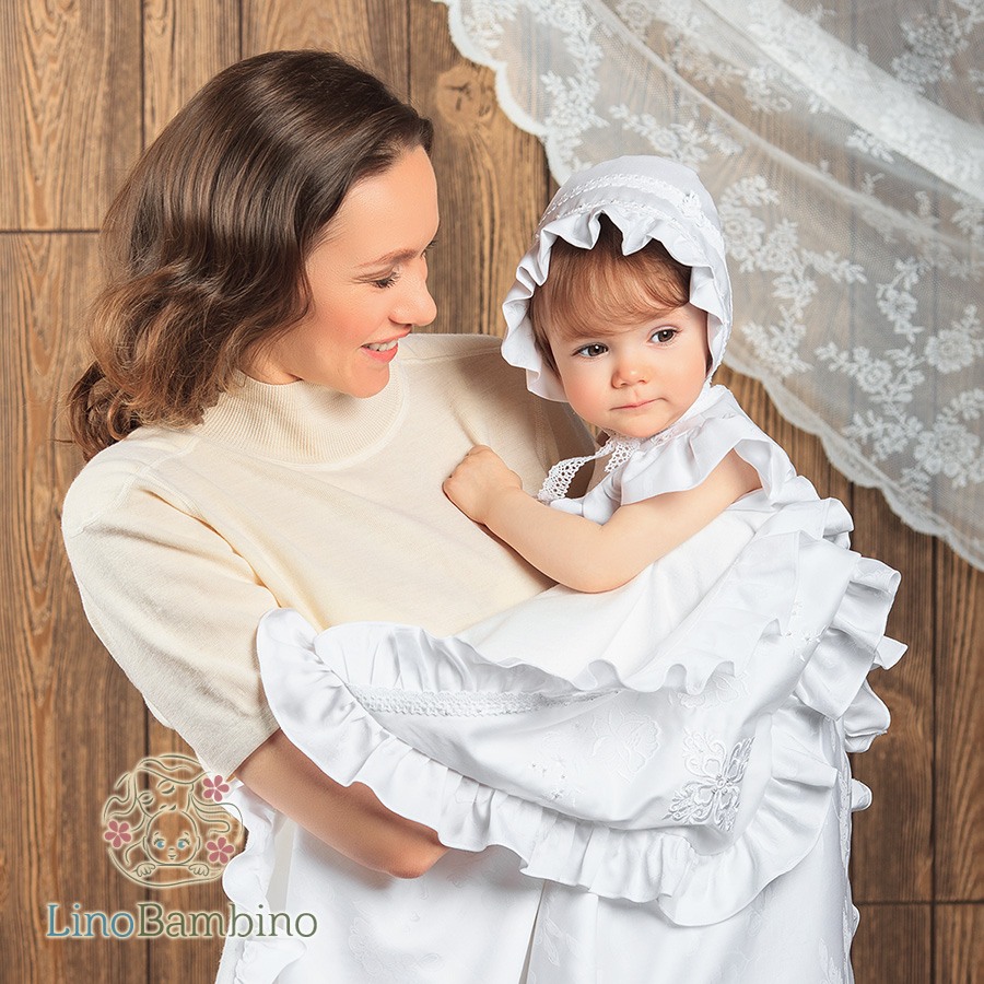 Фото товара "Крестильный комплект "Дарья" для девочки с крыжмой" при наведении