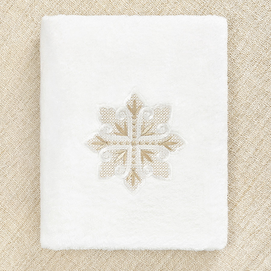 Махровое полотенце с вышитым крестом-звездицей фото 3