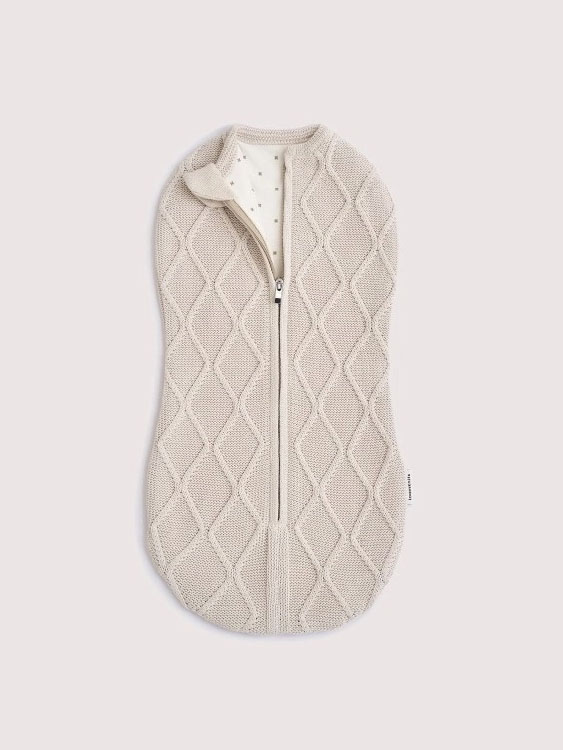 Вязаный пеленальный кокон Оливер топленое молоко фото 1