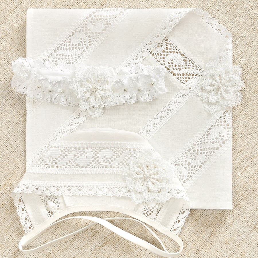 Крестильный набор для девочки "Катерина" с полотенцем фото 7