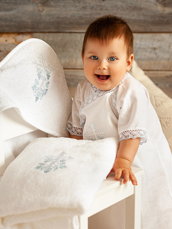 Классическое полотенце для крещения "Крестик-лоза" фото 2