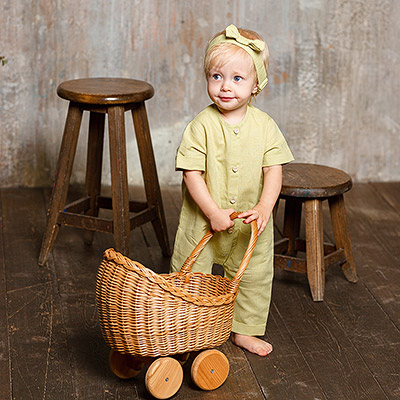 Фото товара "Льняной комбинезон Ветерок оливка" при наведении