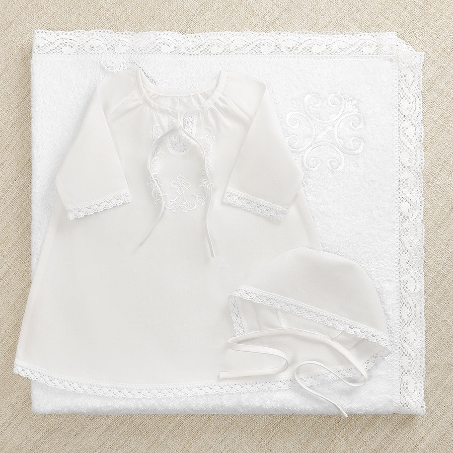 Фото товара "Крестильный набор для девочки "Людмила" с полотенцем" при наведении