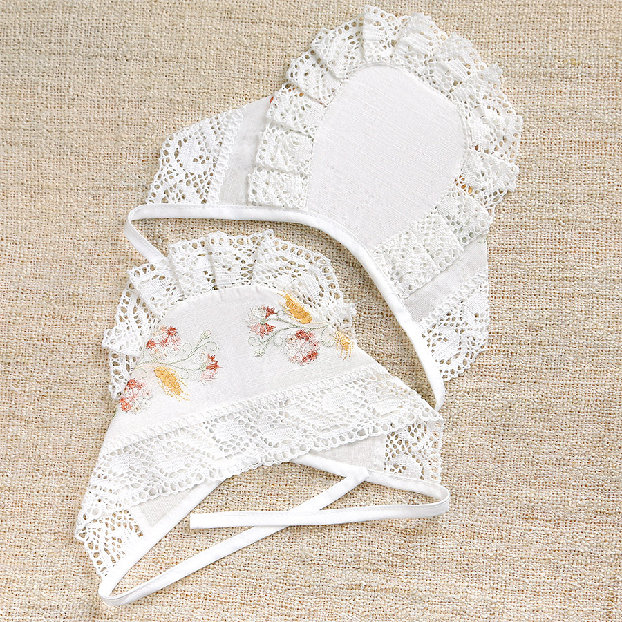 Чепчик с вышивкой "Василиса" фото 1