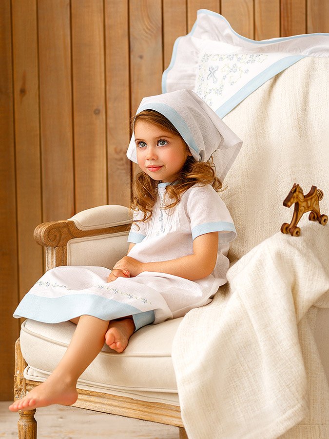 Крестильный комплект "Незабудка" для девочки с крыжмой фото 4