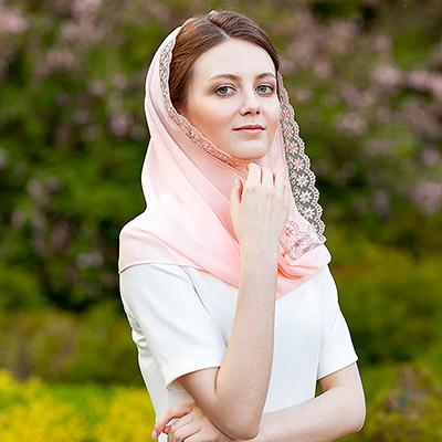 Фото товара "Женский церковный снуд-хомут "Кристина"" из магазина ЛиноБамбино