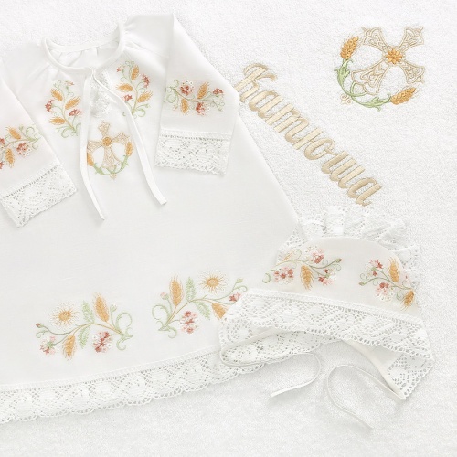 Крестильный набор для девочки "Василиса" с полотенцем - миниатюра фотографии товара в каталоге ЛиноБамбино