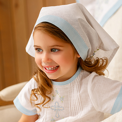 Фото товара "Косынка с вышивкой "Незабудка"" из магазина ЛиноБамбино