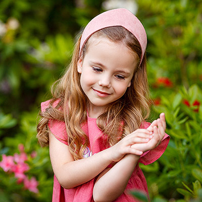 Фото товара "Кокошник на резинке цвета в ассортименте" при наведении