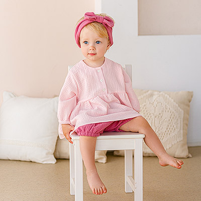 Костюмчик из муслина Дуэт ягодно-розовый для девочки - миниатюра фотографии товара в каталоге ЛиноБамбино