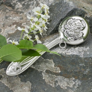 Серебряная погремушка "Ангелочек"