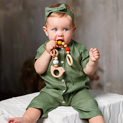 Льняной комбинезон Ветерок зеленый - миниатюра фотографии товара в каталоге ЛиноБамбино