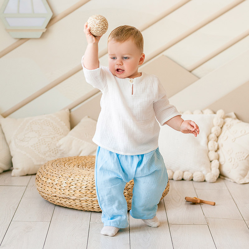 Костюмчик из муслина Дуэт молочно-голубой для мальчика фото 3