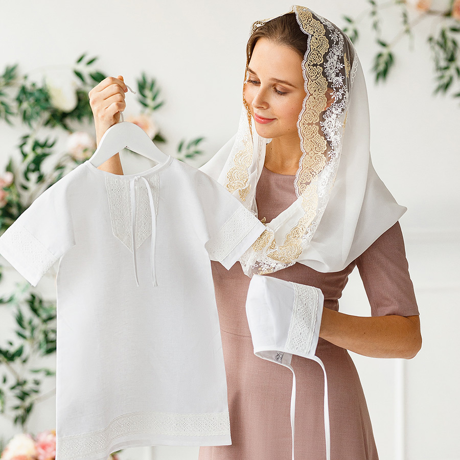 Крестильный комплект "Ручеек" для ребенка с пеленкой фото 1