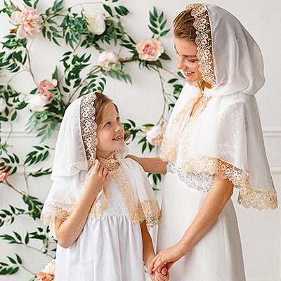 Фото товара "Женская накидка в церковь "Светлана"" из магазина ЛиноБамбино