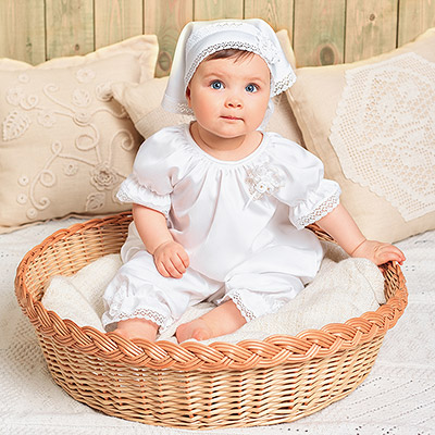 Крестильный набор для девочки с полотенцем "Ангелина"  - миниатюра фотографии товара в каталоге ЛиноБамбино