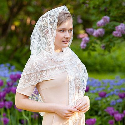 Большая кружевная косынка "Восточная сказка" - миниатюра фотографии товара в каталоге ЛиноБамбино