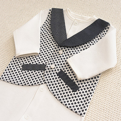 Фото товара "Костюмчик/комплект с уголком Денди акцент" из магазина ЛиноБамбино