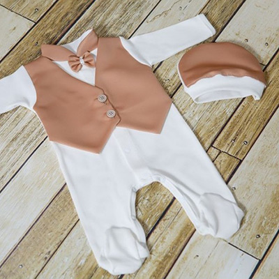 Фото товара "Костюм на выписку мальчика "Джентльмен" бронза" из магазина ЛиноБамбино