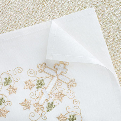 Фото товара "Пеленка для крещения с капюшоном  "Георгий"" при наведении