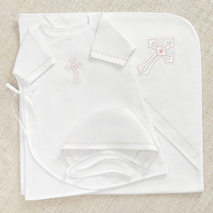 Крестильный комплект "Розовое перышко" с пеленкой фото 4