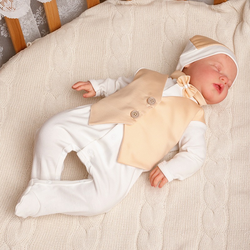 Фото товара "Комплект на выписку мальчика "Самия" бежевый" из магазина ЛиноБамбино